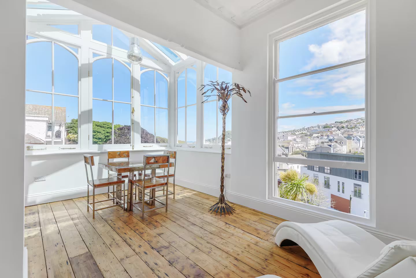 Ocean Manor for 18 guests image 4